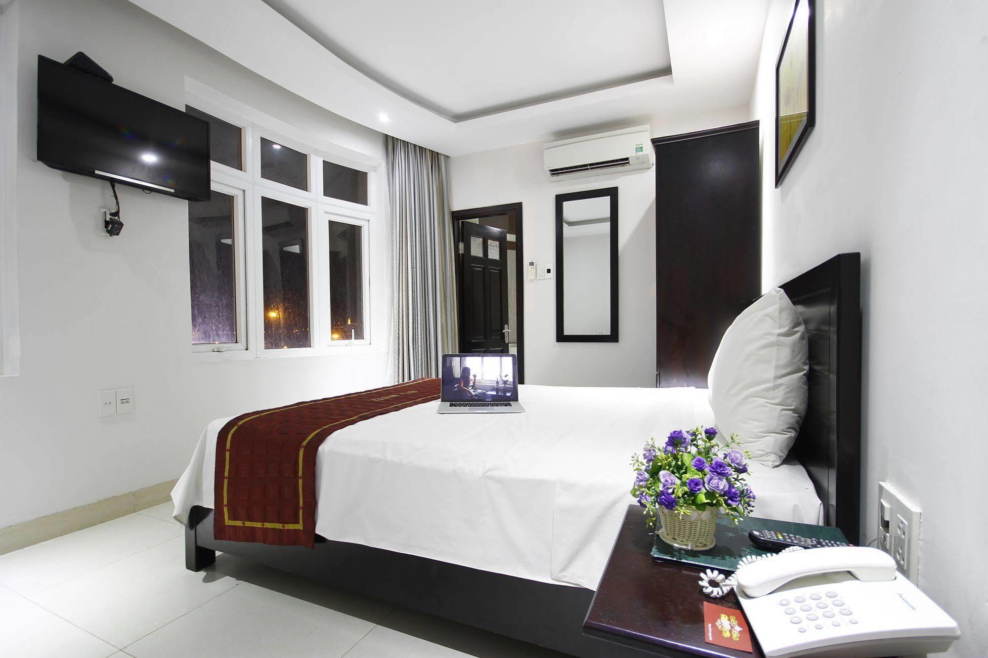 Misa Hotel Дананг Экстерьер фото